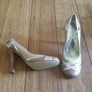 Charles David heels with cute out detail